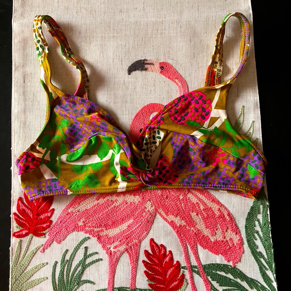 💠VINTAGE💠 Boho Bikini Top 💜🦋🌴
